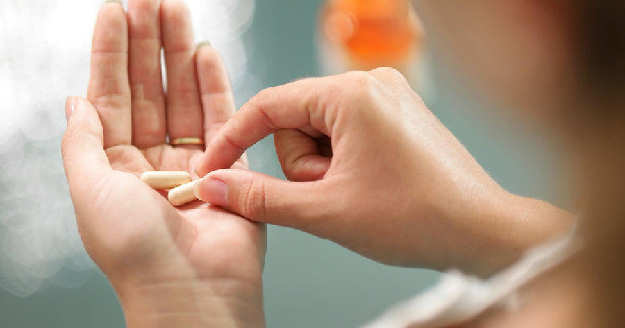 Woman who know the best time to take supplements